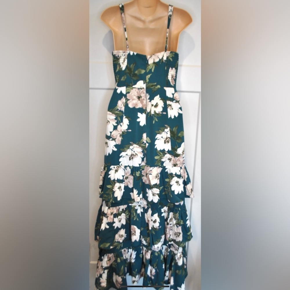ABERCROMBIE & FITCH Drama Ruffle Tiered Maxi Dress size S NWT $150 - Picture 5 of 8